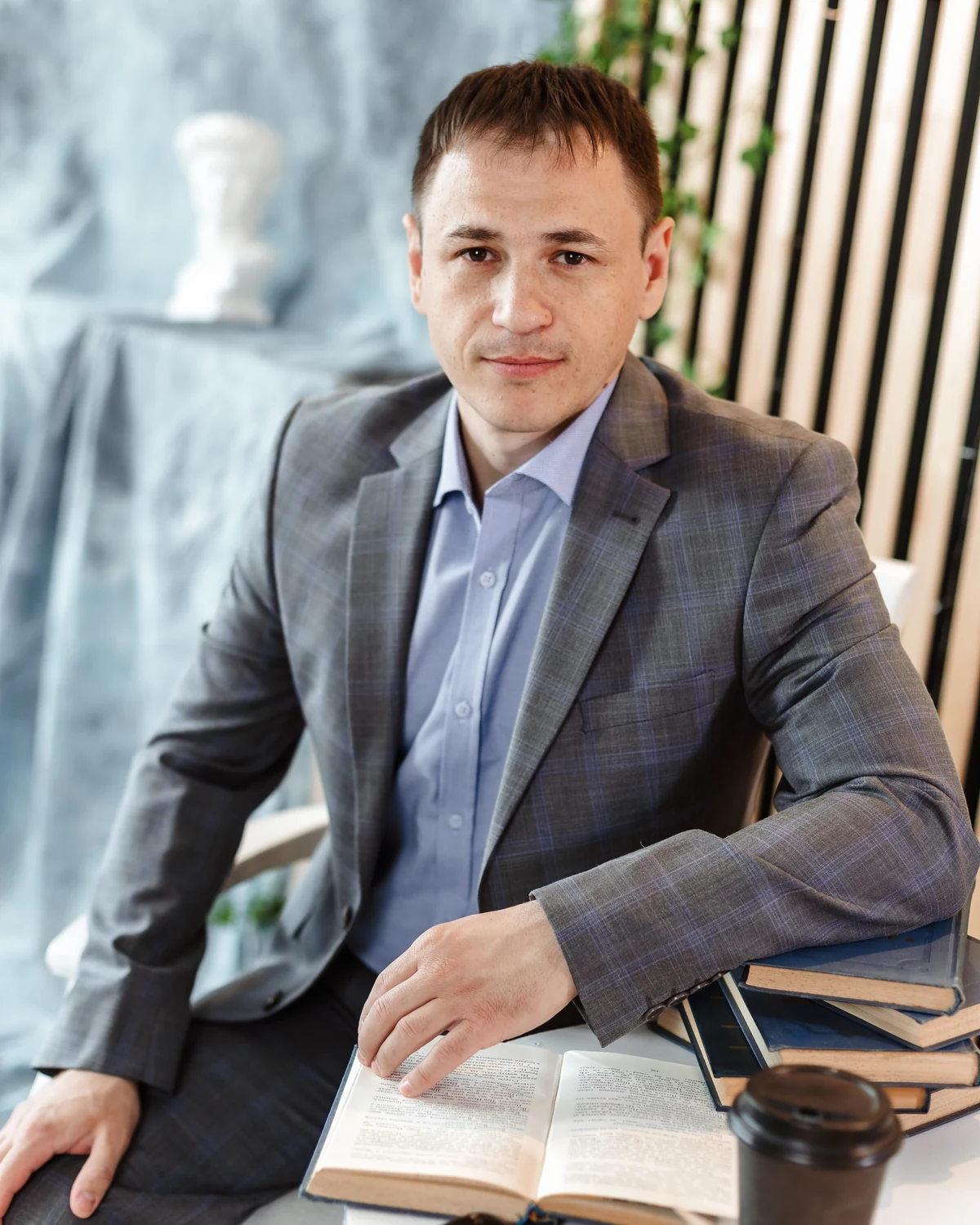 Адвокат Юрий Розенман